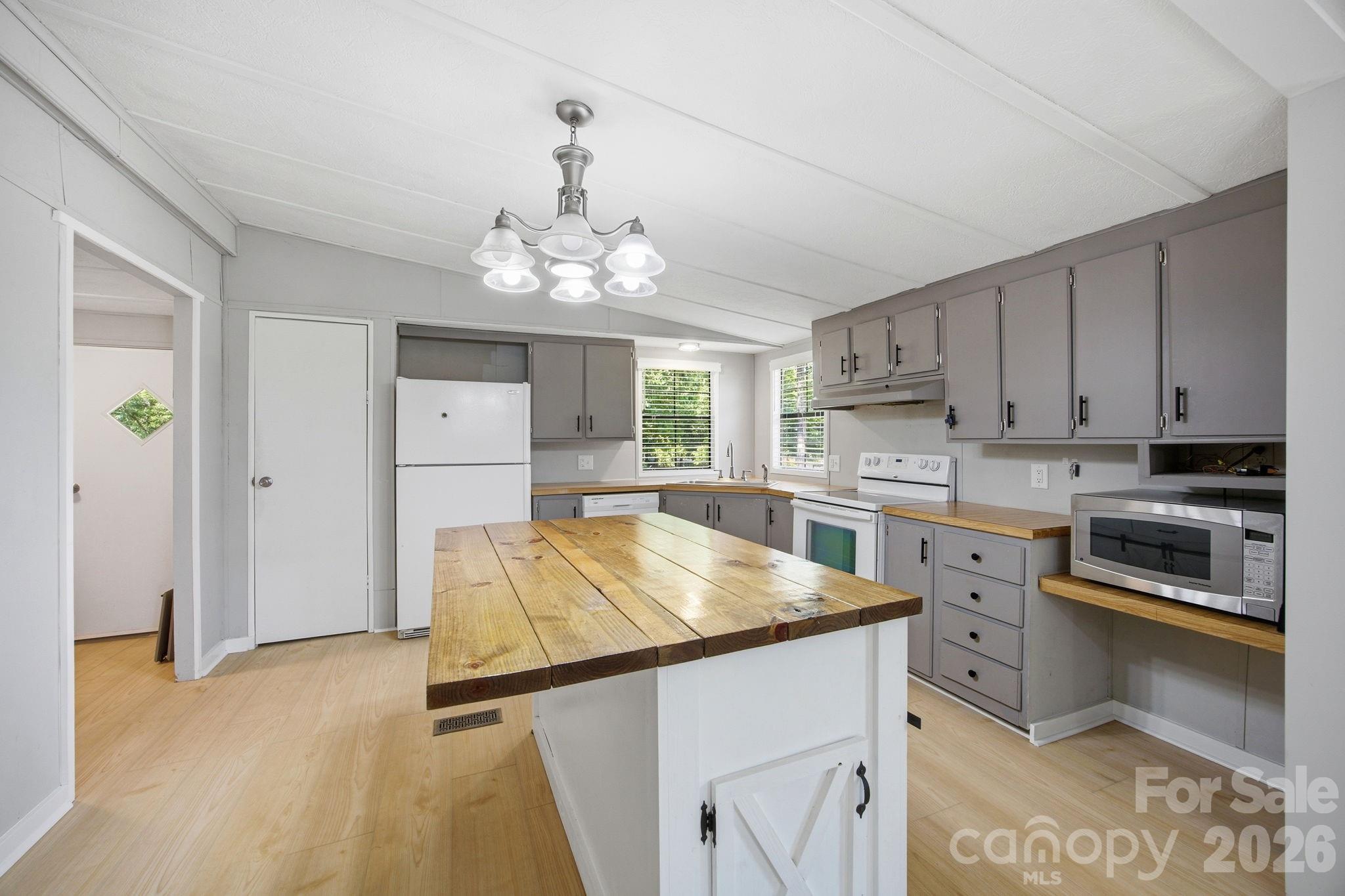4377 Catawba Burris Road Denver NC 28037