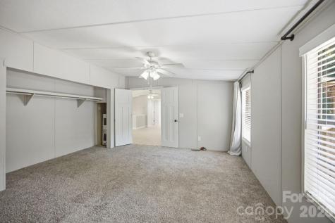 4377 Catawba Burris Road Denver NC 28037