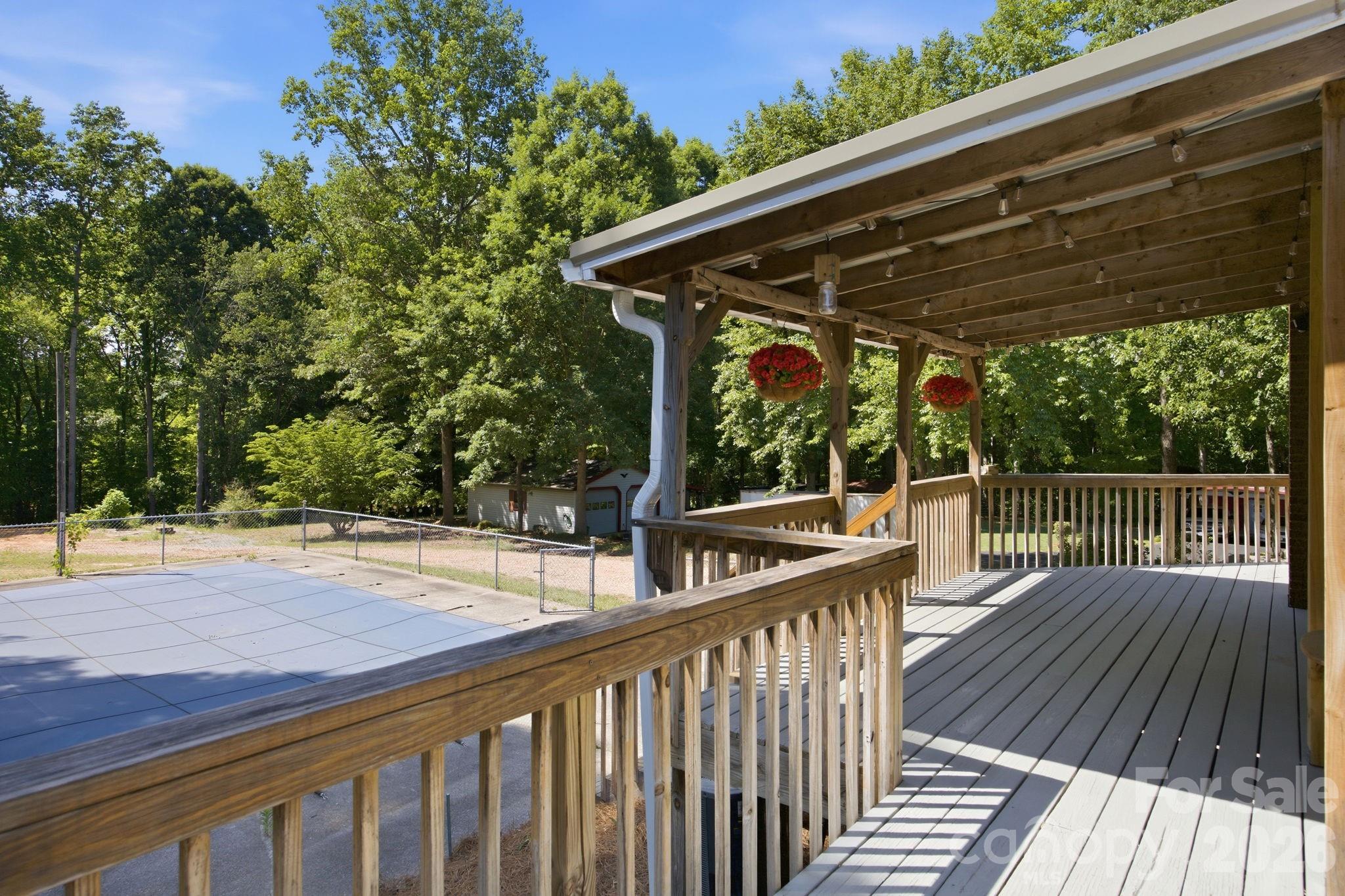 4377 Catawba Burris Road Denver NC 28037