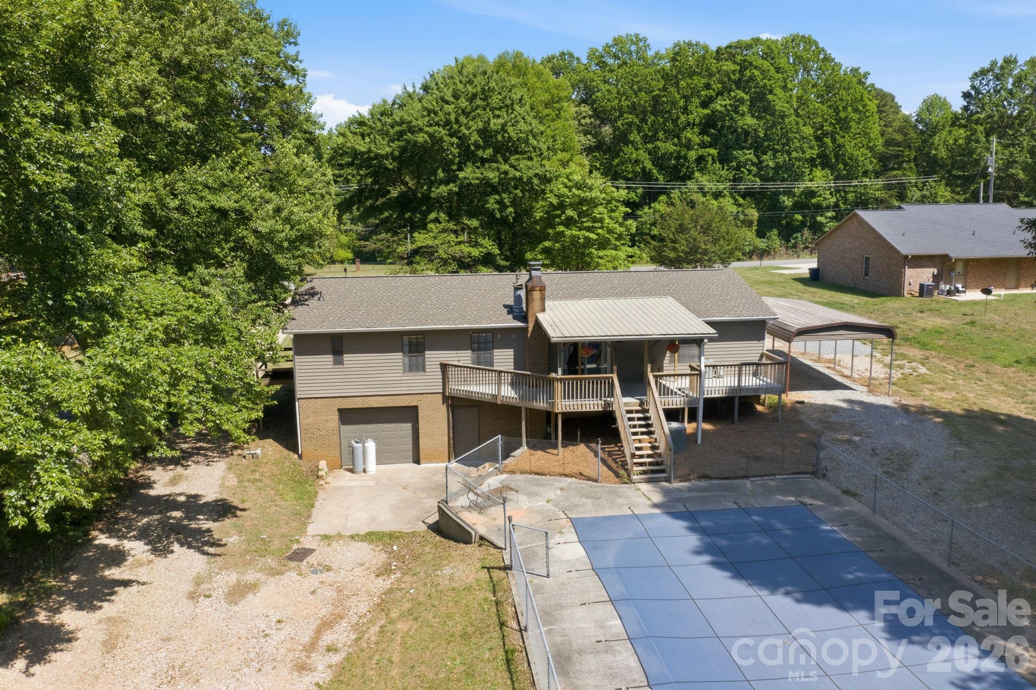 4377 Catawba Burris Road Denver NC 28037