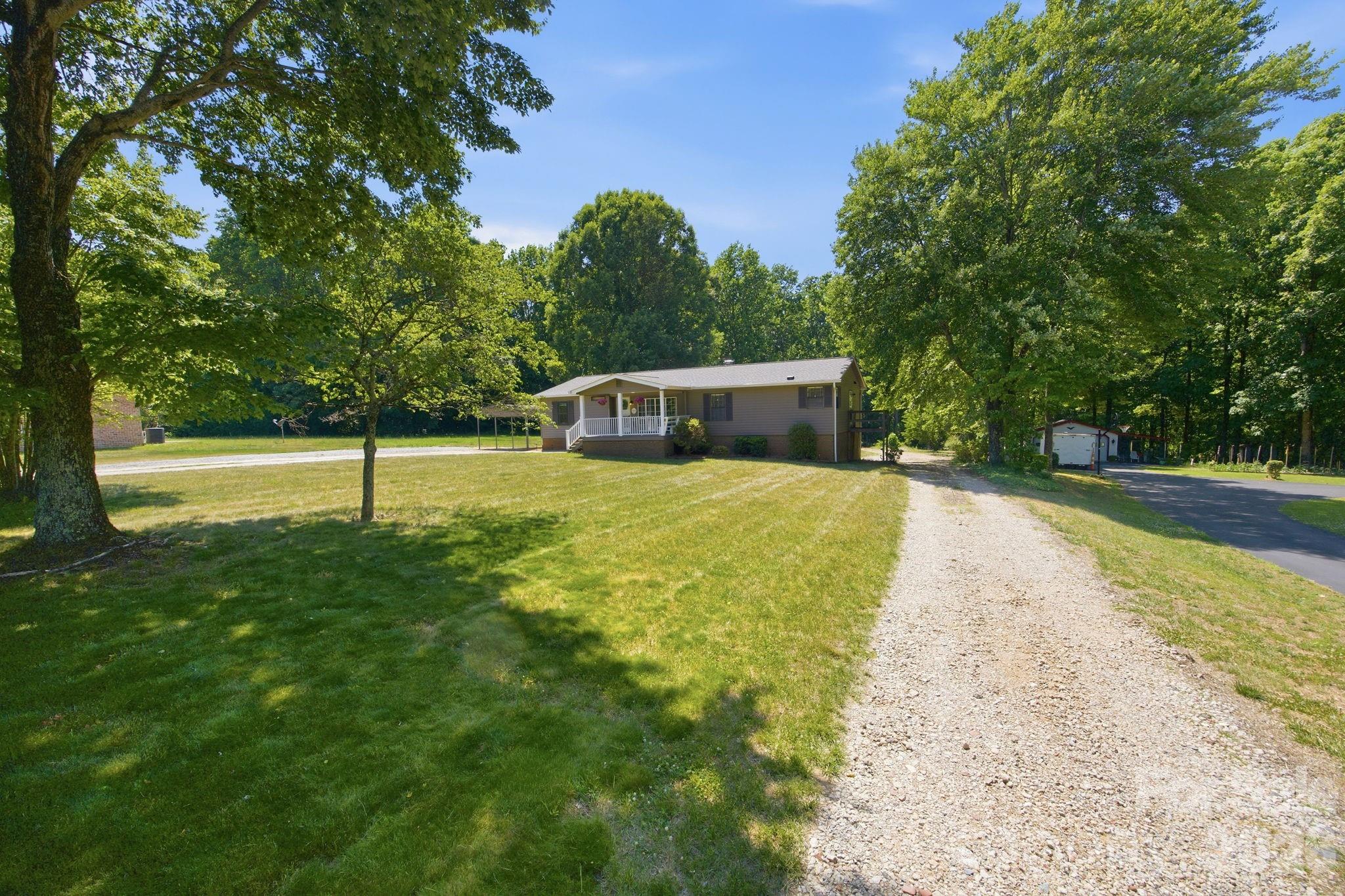 4377 Catawba Burris Road Denver NC 28037