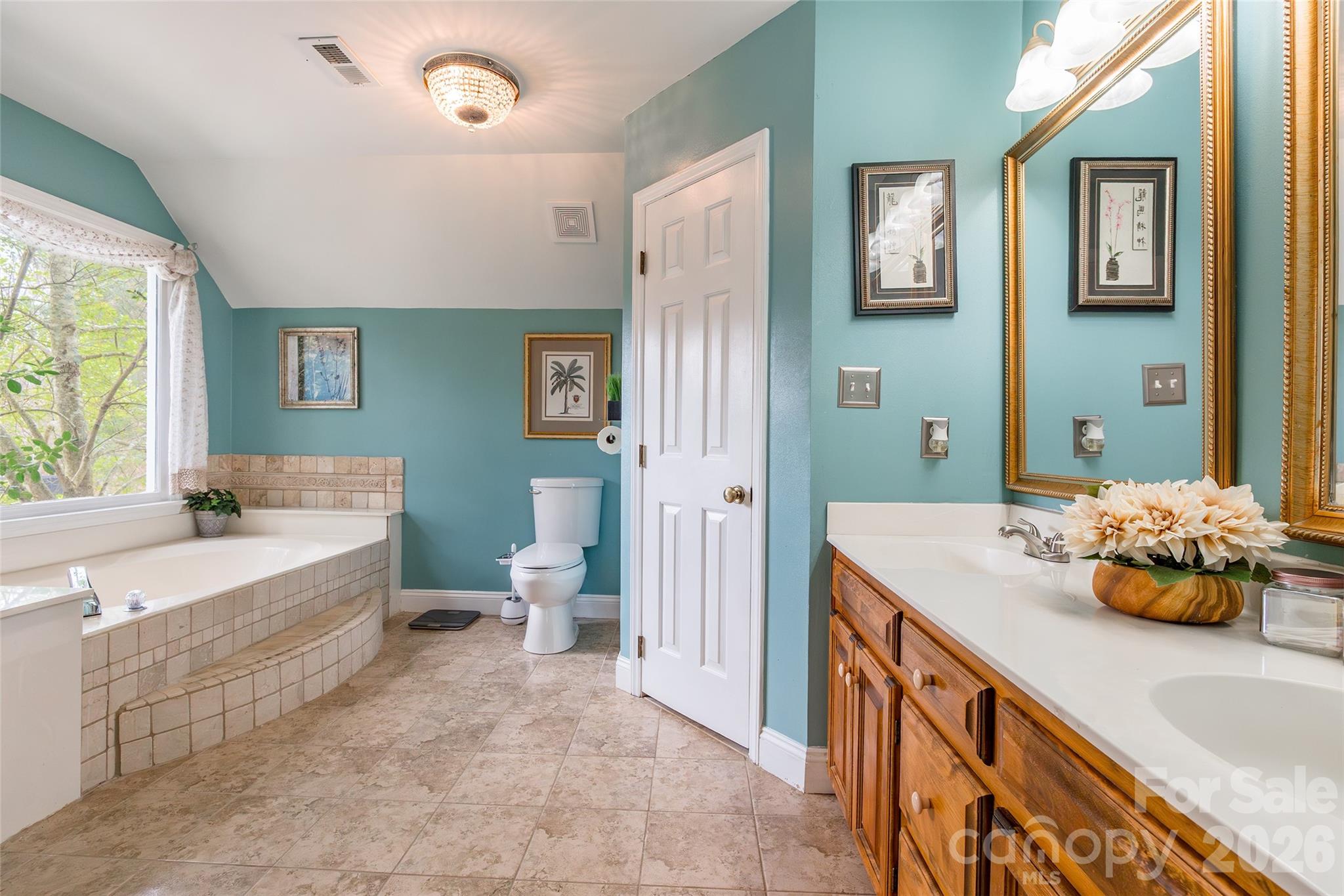8230 Quail Hollow Drive Harrisburg NC 28075