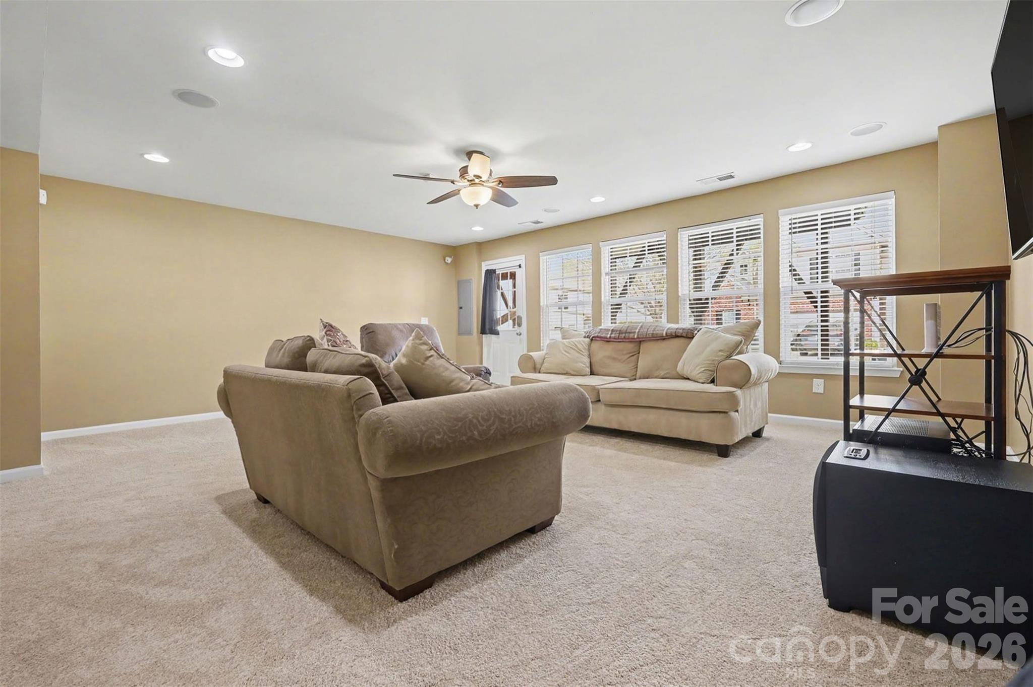 6148 Rockefeller Lane Charlotte NC 28210
