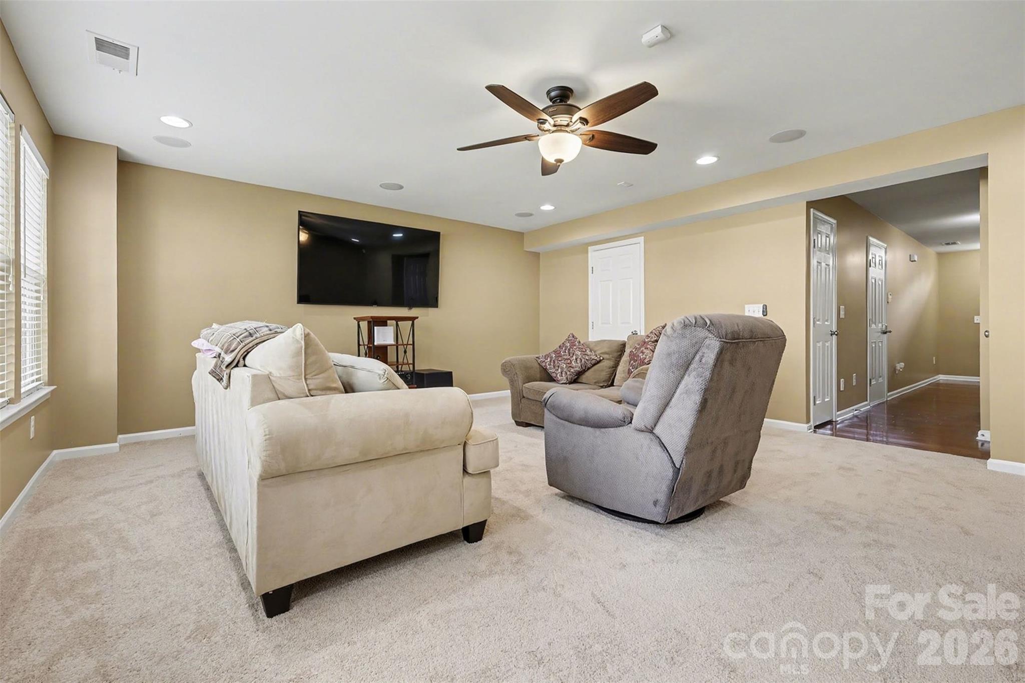 6148 Rockefeller Lane Charlotte NC 28210
