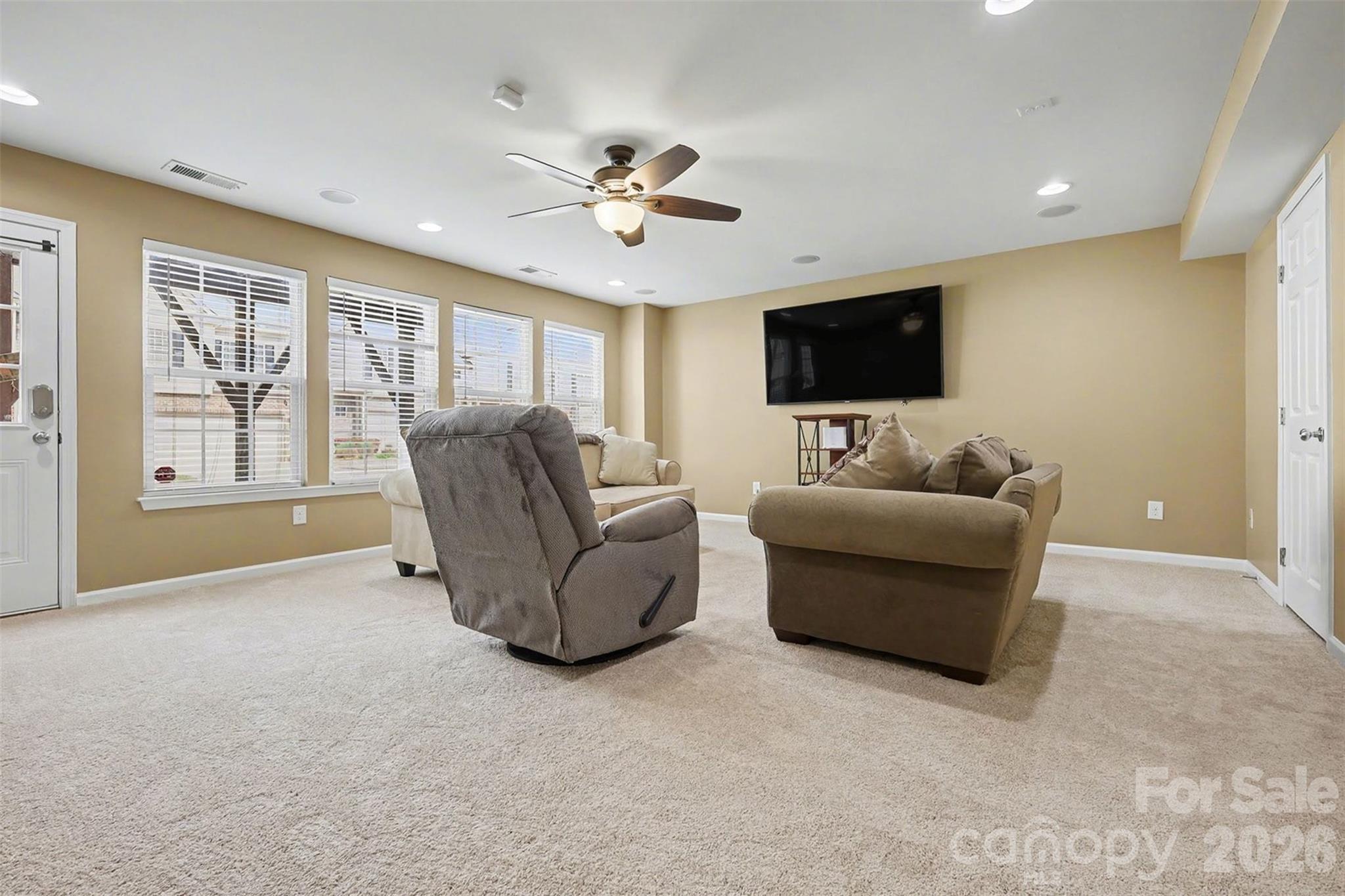 6148 Rockefeller Lane Charlotte NC 28210