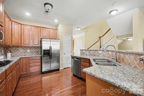 6148 Rockefeller Lane Charlotte NC 28210