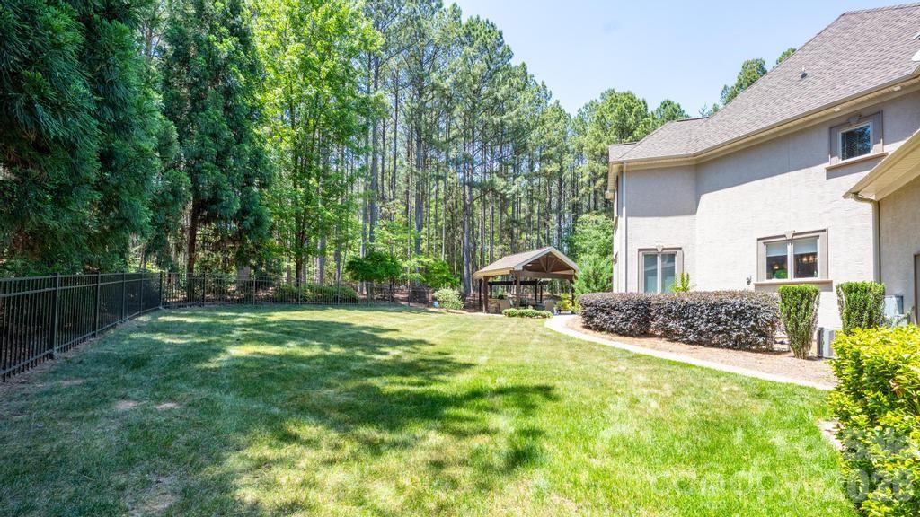 7315 Bay Ridge Drive Denver NC 28037