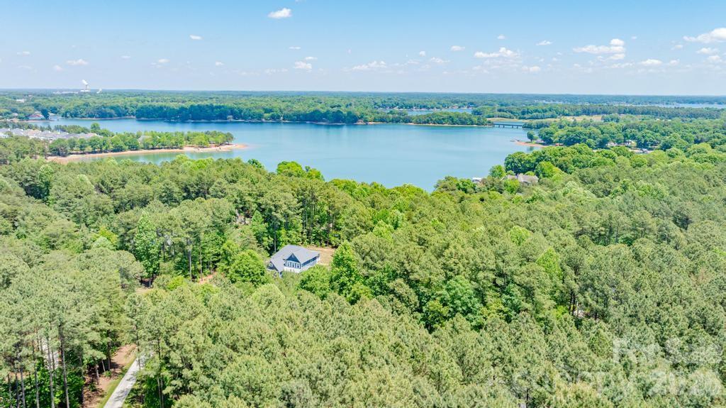 7315 Bay Ridge Drive Denver NC 28037