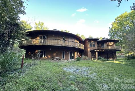 2905 Kanuga Road Hendersonville NC 28739