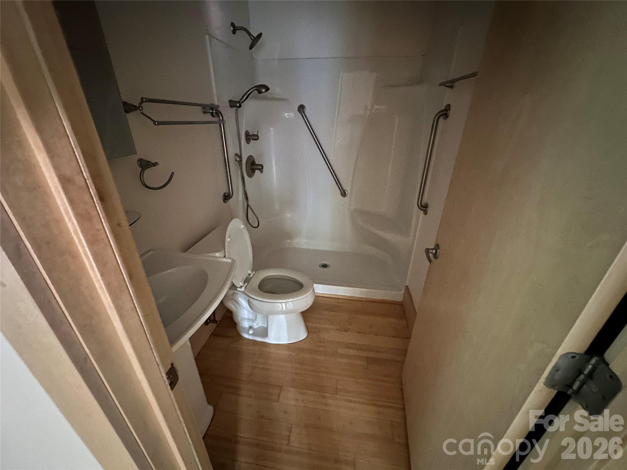2905 Kanuga Road Hendersonville NC 28739