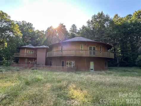 2905 Kanuga Road Hendersonville NC 28739