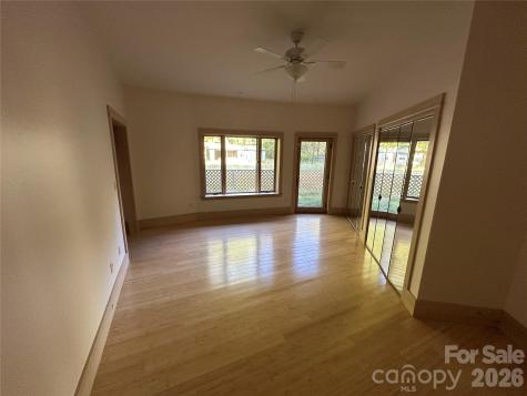 2905 Kanuga Road Hendersonville NC 28739