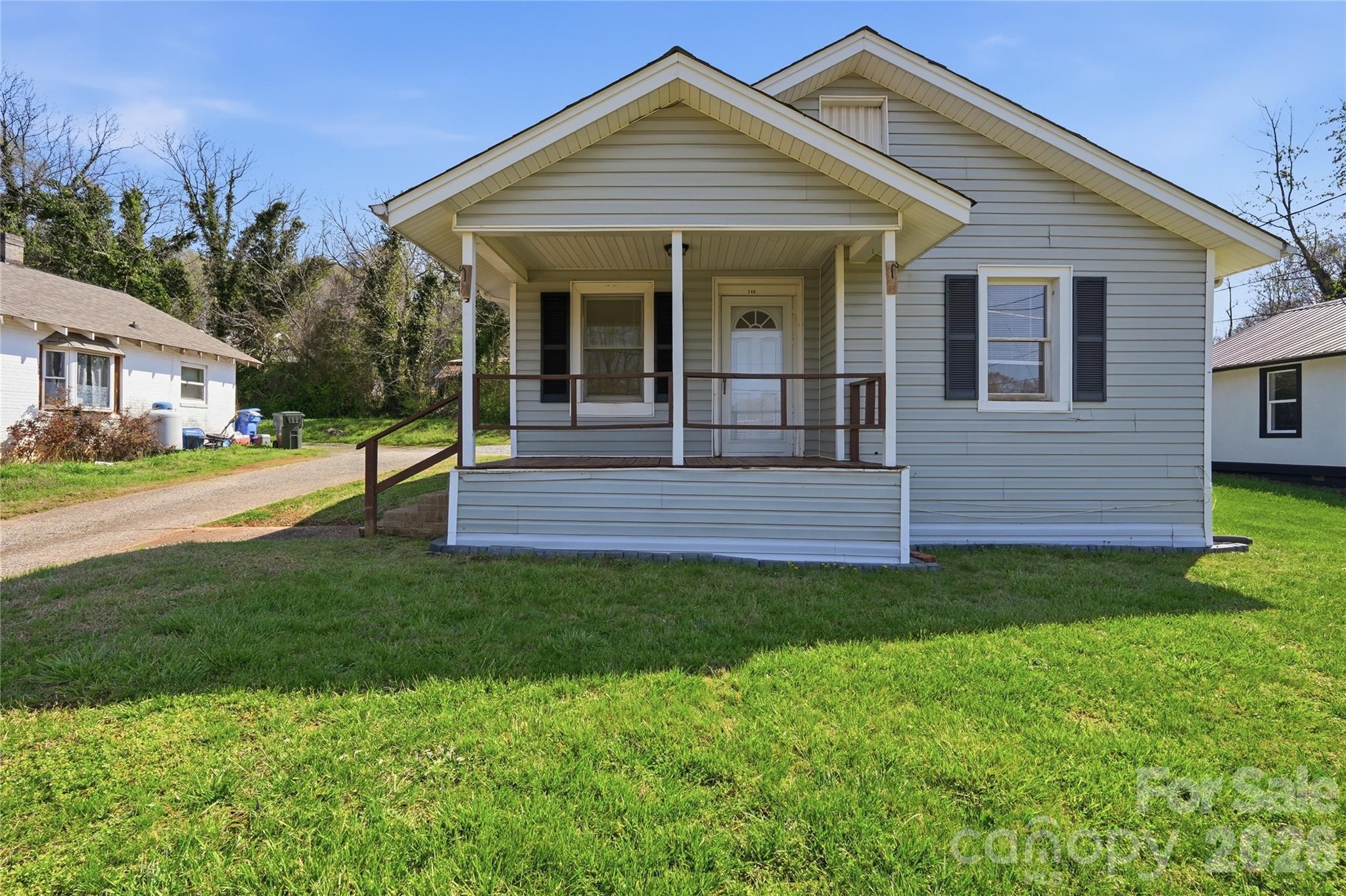 346 N Cleghorn Street Rutherfordton NC 28139
