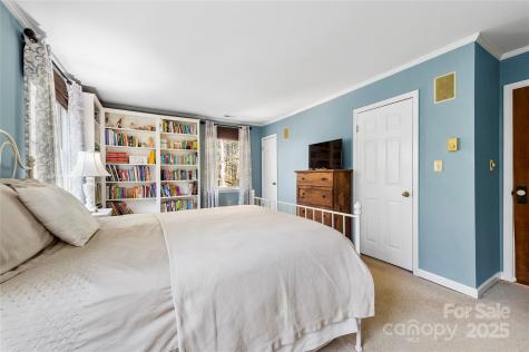 33 Stockwood Road Extension Asheville NC 28803