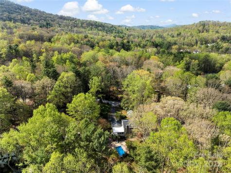 33 Stockwood Road Extension Asheville NC 28803