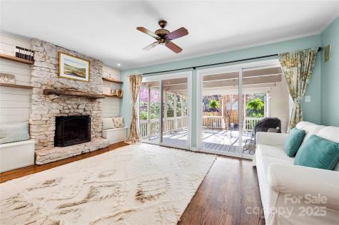 33 Stockwood Road Extension Asheville NC 28803