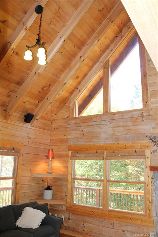 20 Badger Trail Weaverville NC 28787