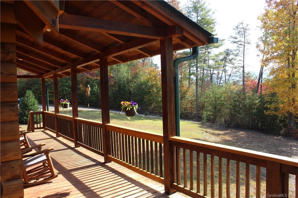 20 Badger Trail Weaverville NC 28787