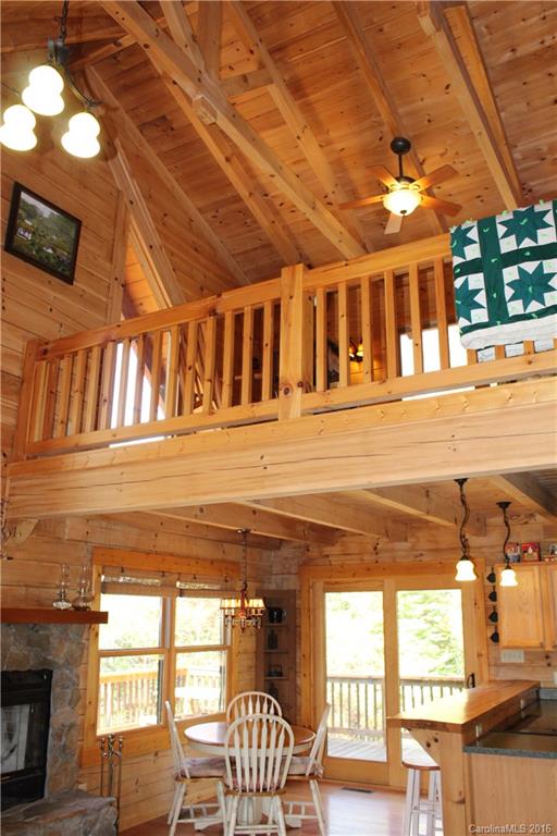 20 Badger Trail Weaverville NC 28787