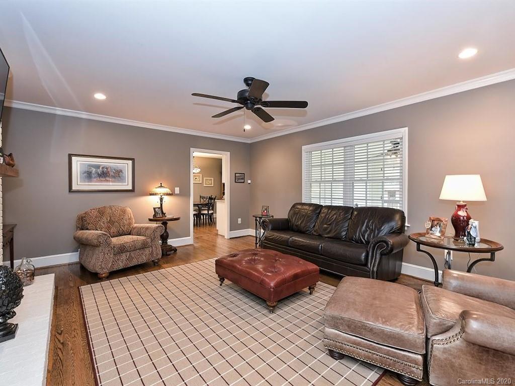 5514 Lansing Drive Charlotte NC 28270