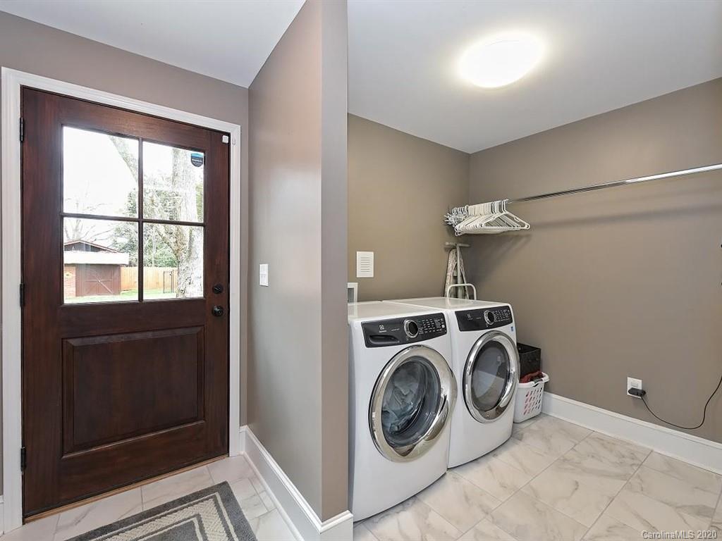 5514 Lansing Drive Charlotte NC 28270