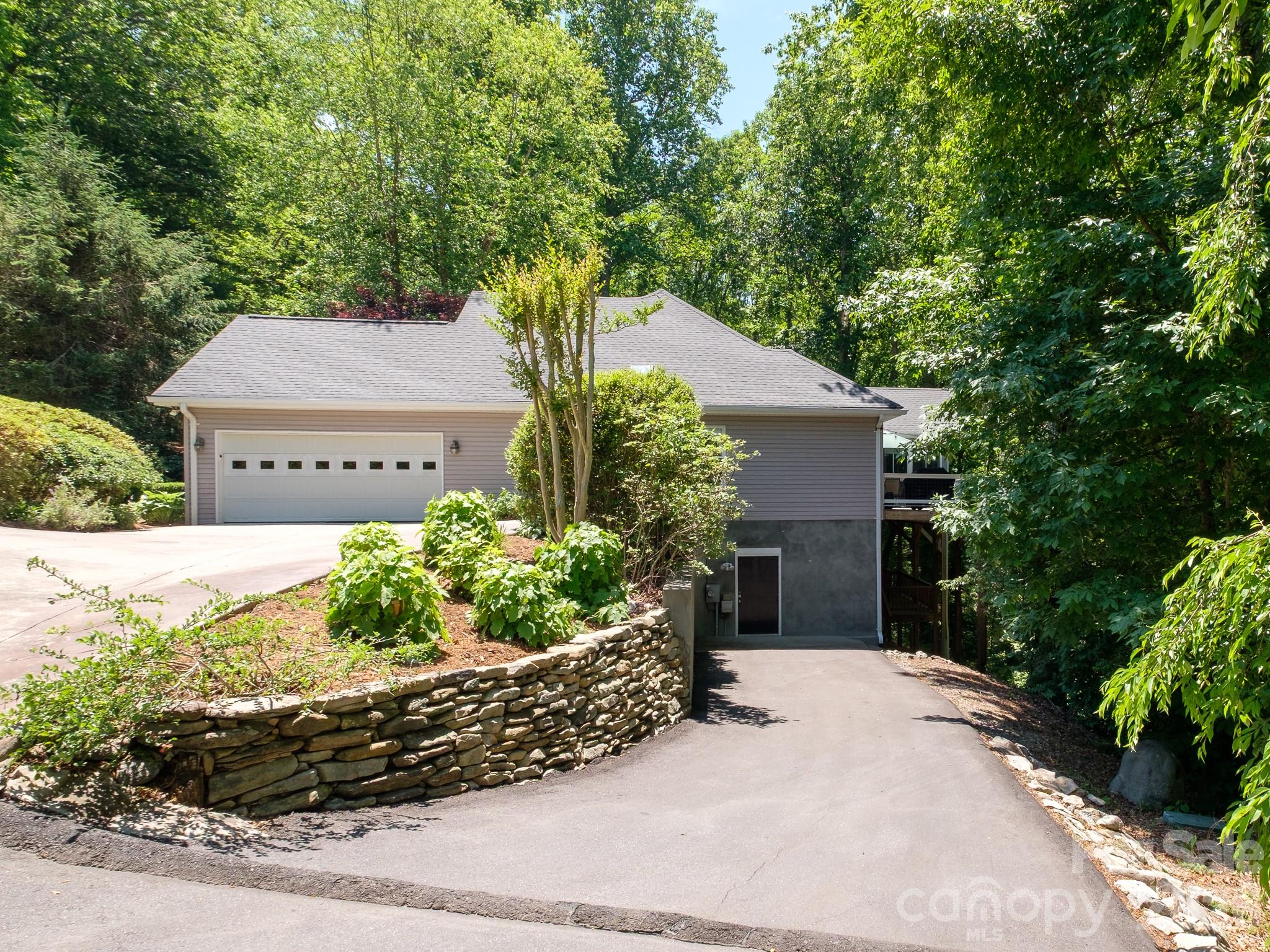 30 Cherokee Trail Fletcher NC 28732