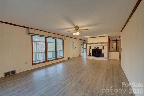 220 Grand View Lane Burnsville NC 28714
