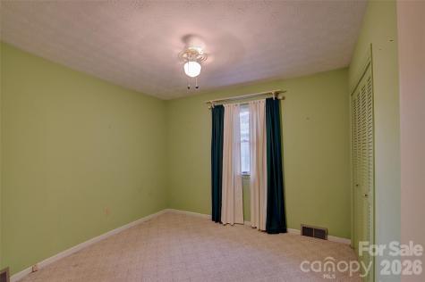 220 Grand View Lane Burnsville NC 28714