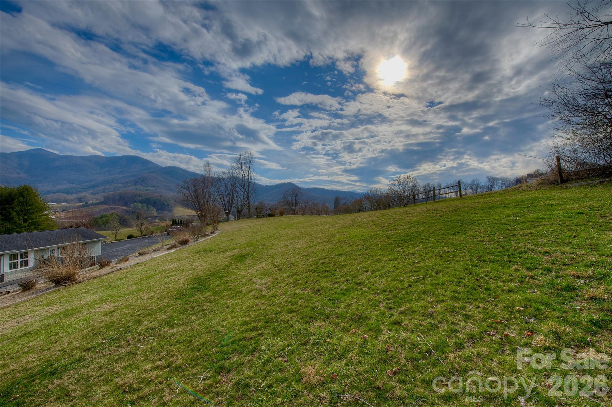 220 Grand View Lane Burnsville NC 28714