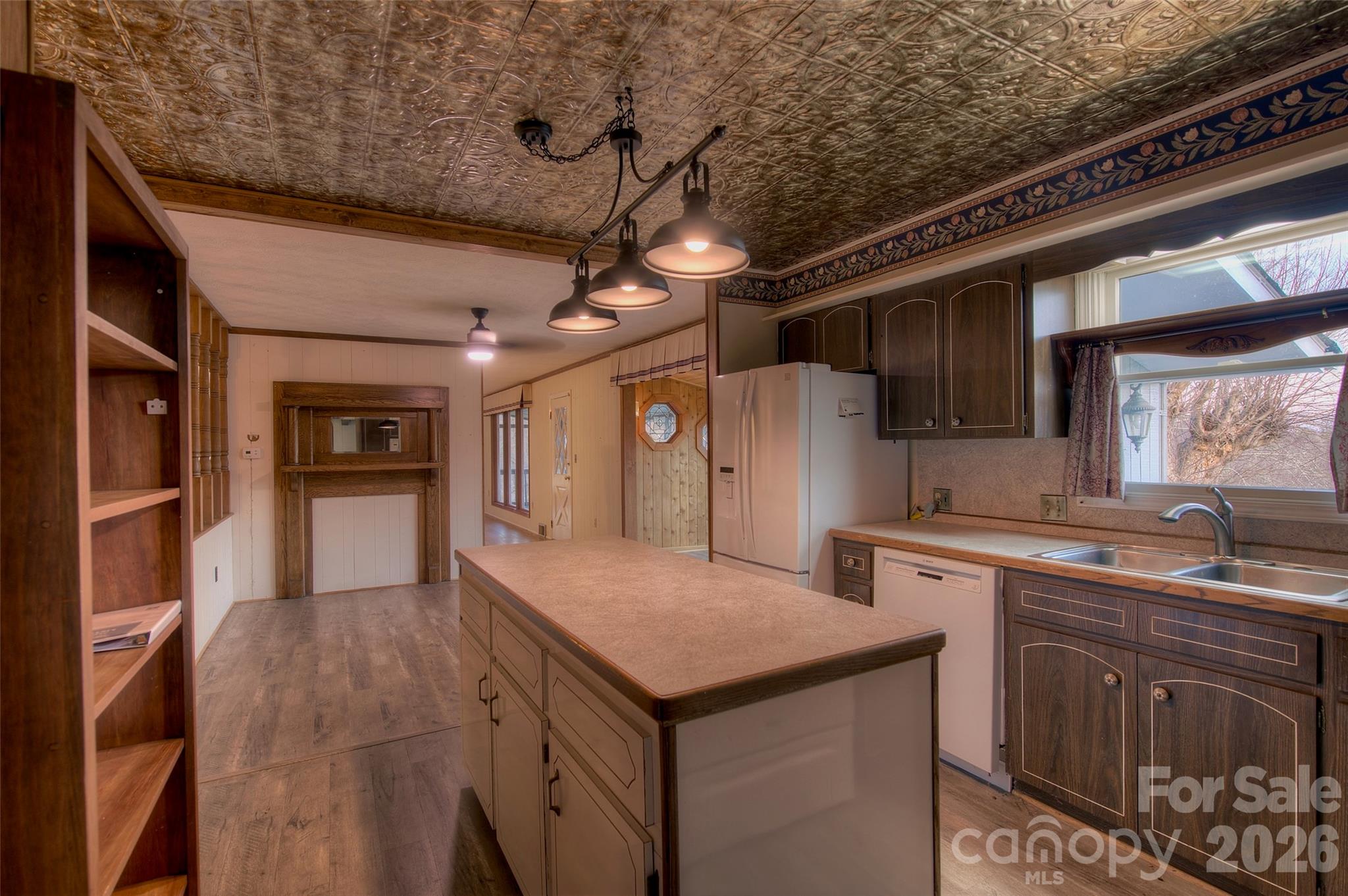 220 Grand View Lane Burnsville NC 28714