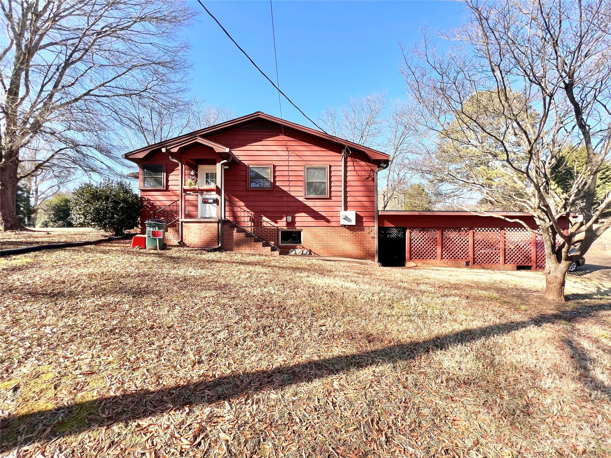 1477 Rose Street Newton NC 28658