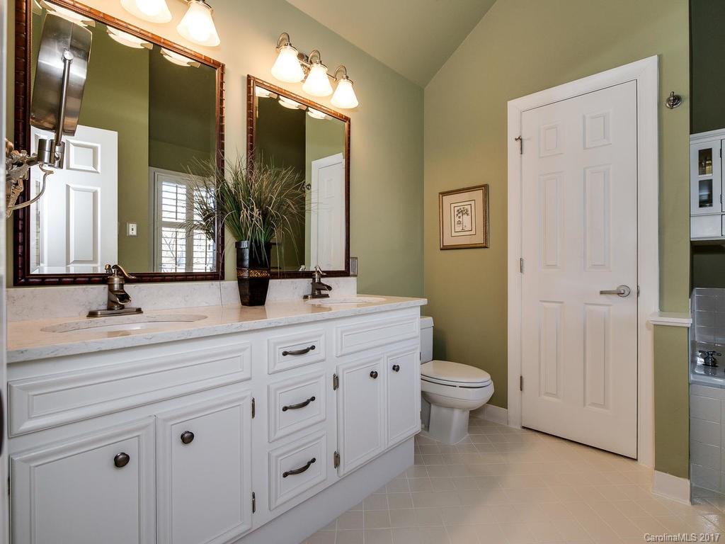10106 Waterbrook Lane Charlotte NC 28277