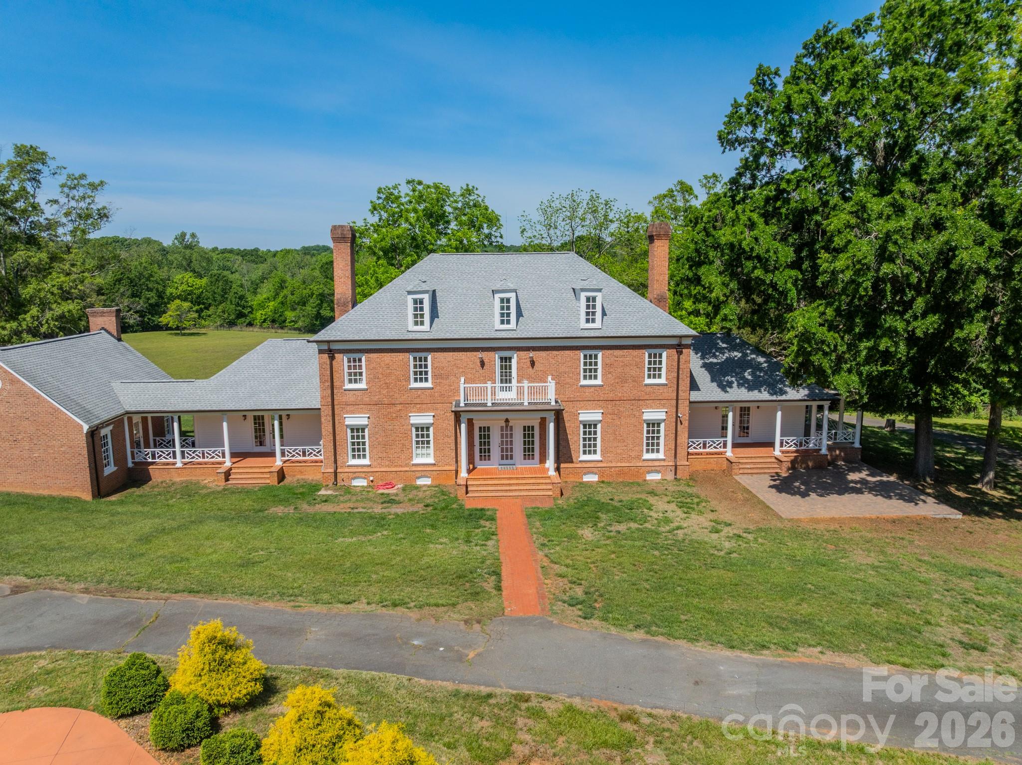 4030 Oak Hollow Lane Harrisburg NC 28075