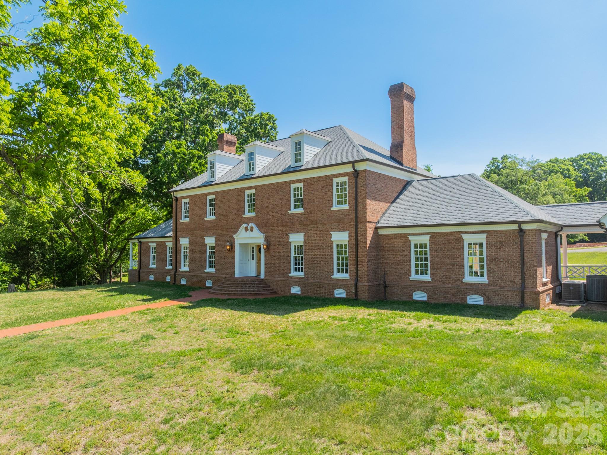 4030 Oak Hollow Lane Harrisburg NC 28075