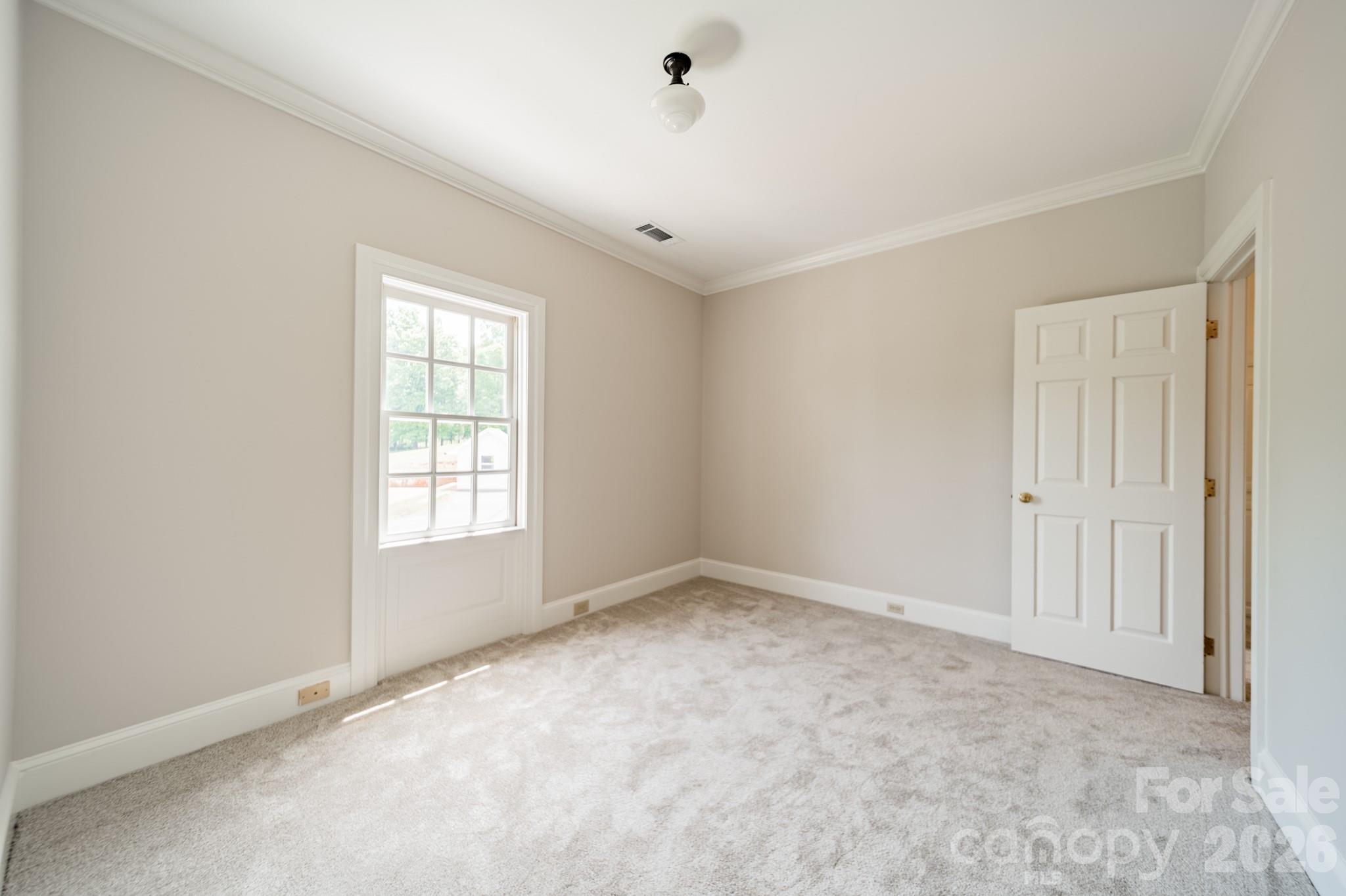 4030 Oak Hollow Lane Harrisburg NC 28075