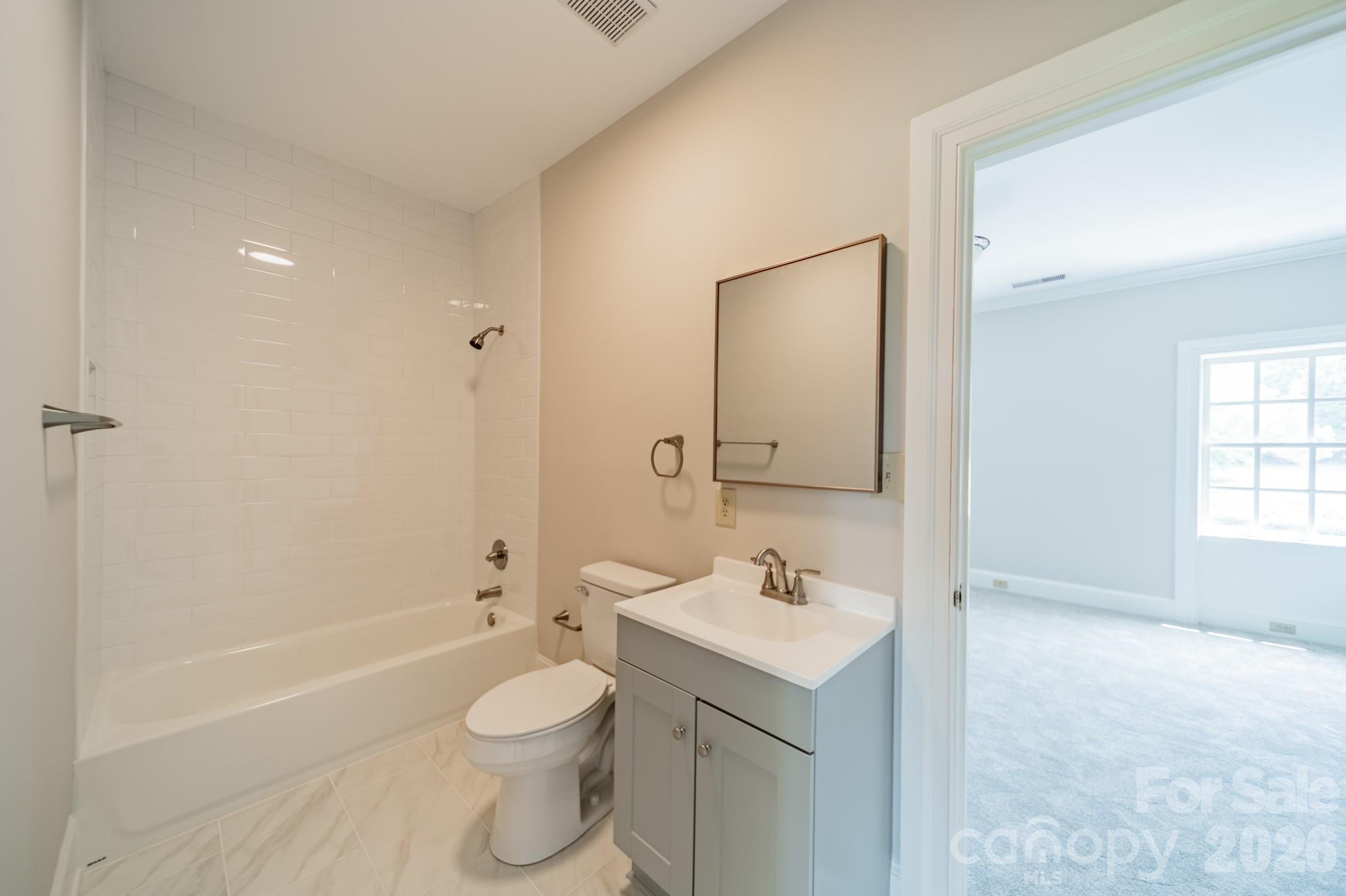 4030 Oak Hollow Lane Harrisburg NC 28075