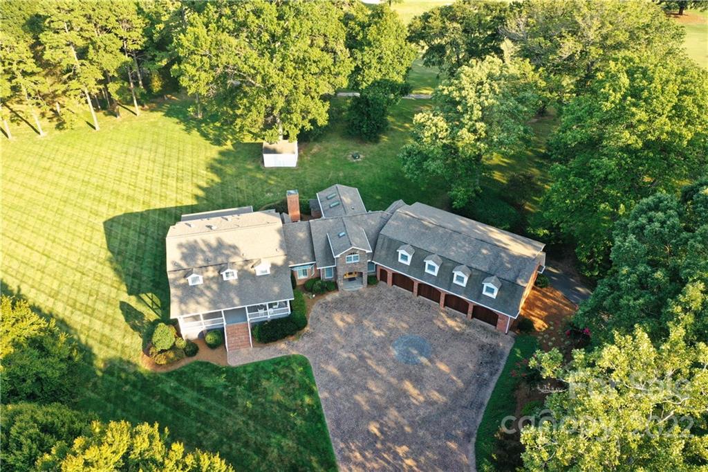 438 Pine Island Drive Charlotte NC 28214