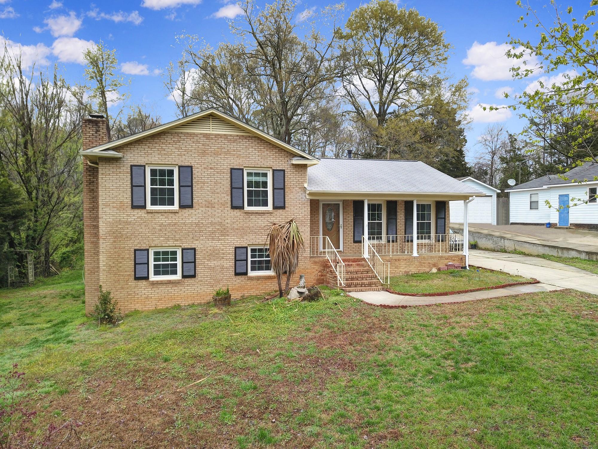8521 Sunflower Road Charlotte NC 28227
