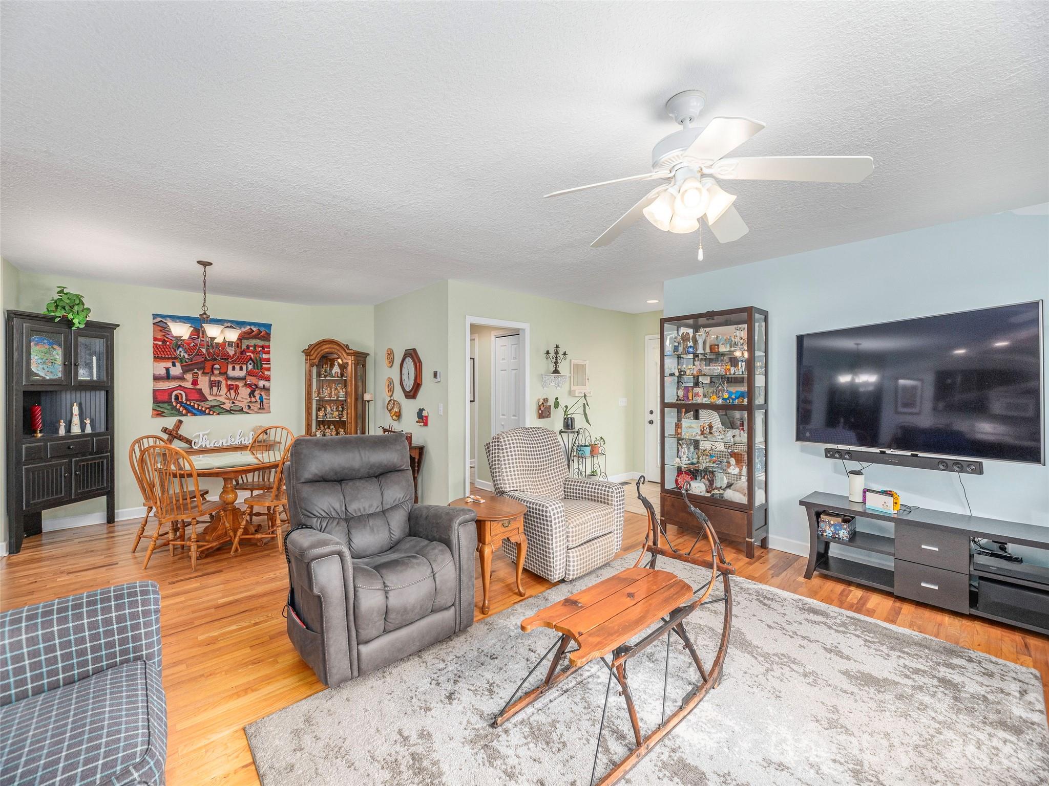 22 Cottage Loop Waynesville NC 28785