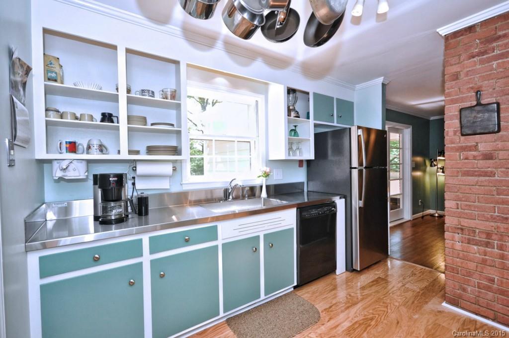 4015 Sussex Avenue Charlotte NC 28210