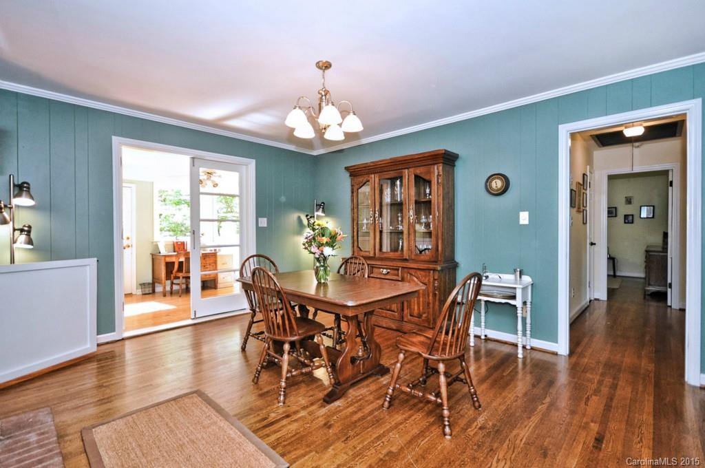 4015 Sussex Avenue Charlotte NC 28210
