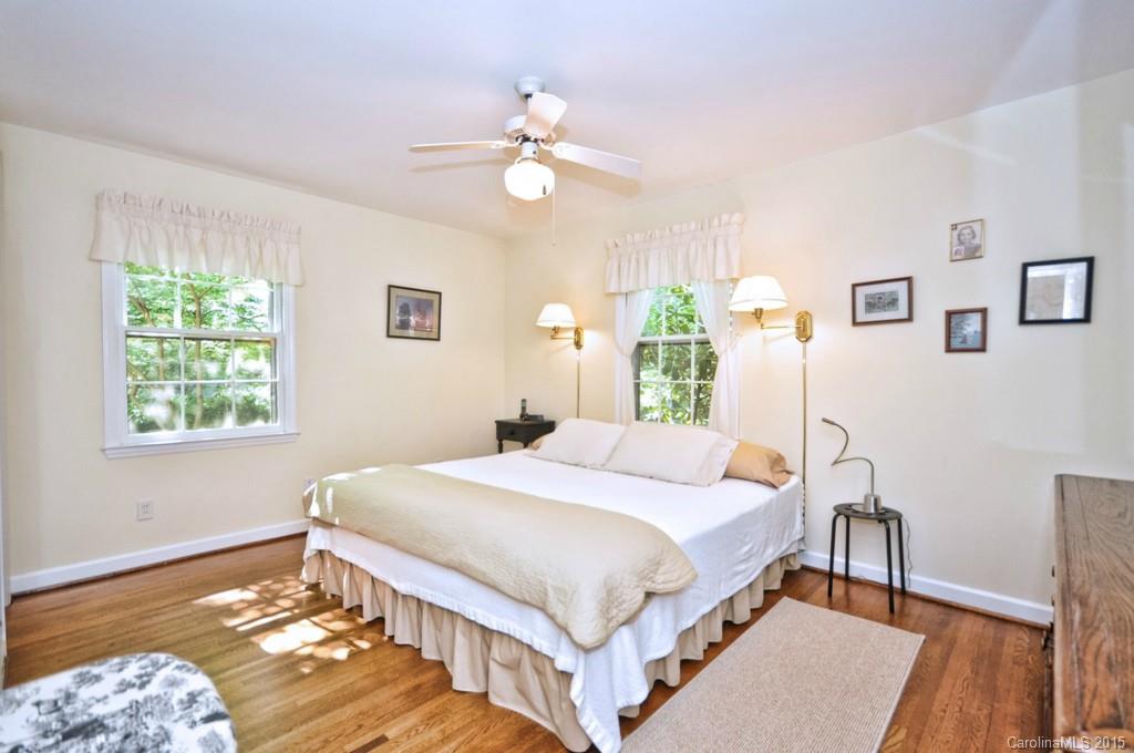 4015 Sussex Avenue Charlotte NC 28210