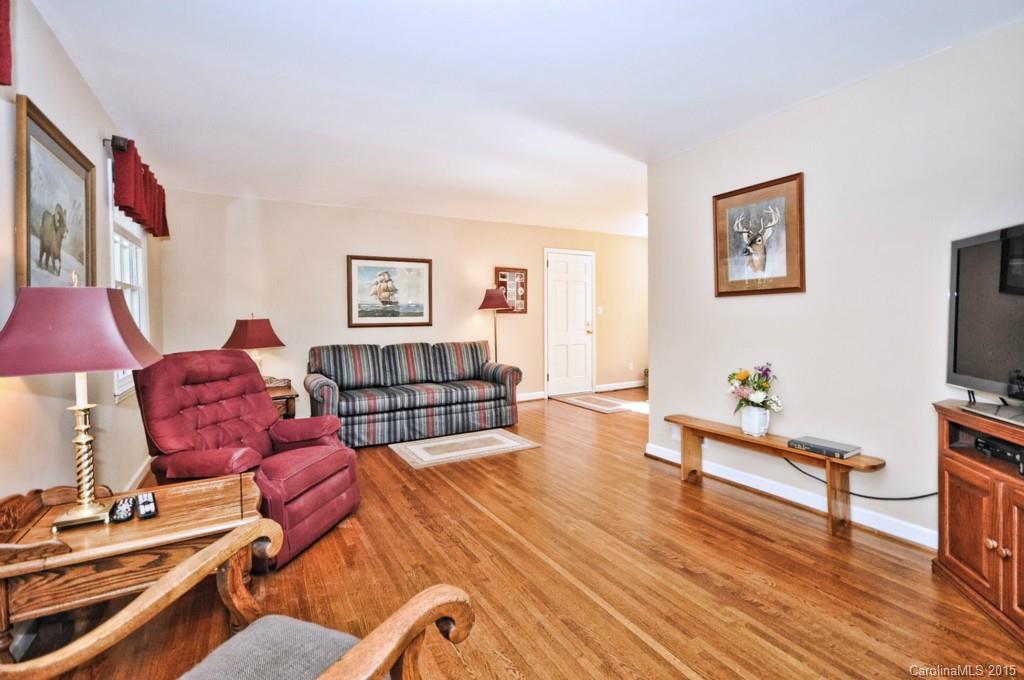 4015 Sussex Avenue Charlotte NC 28210