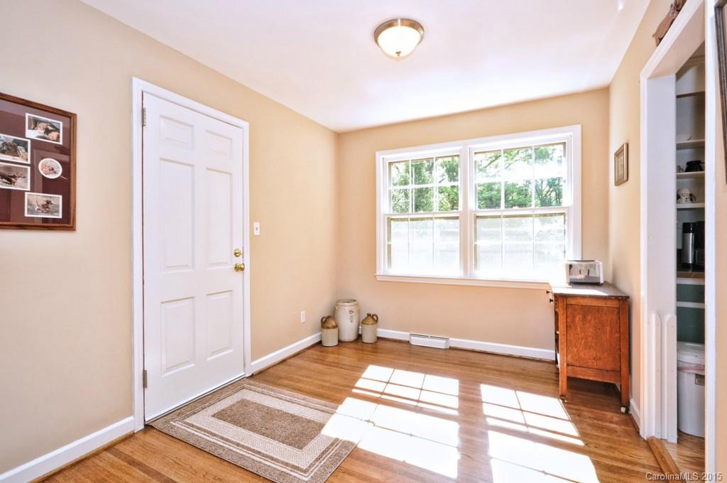 4015 Sussex Avenue Charlotte NC 28210