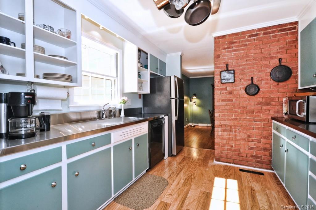 4015 Sussex Avenue Charlotte NC 28210