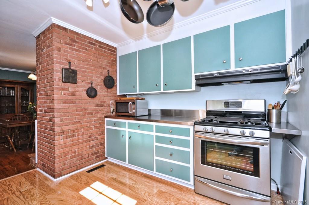 4015 Sussex Avenue Charlotte NC 28210
