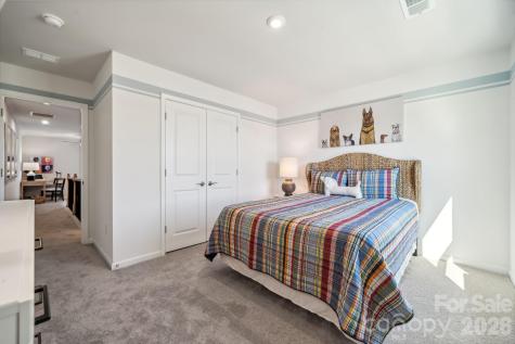 4208 Vista Pine Drive Charlotte NC 28215