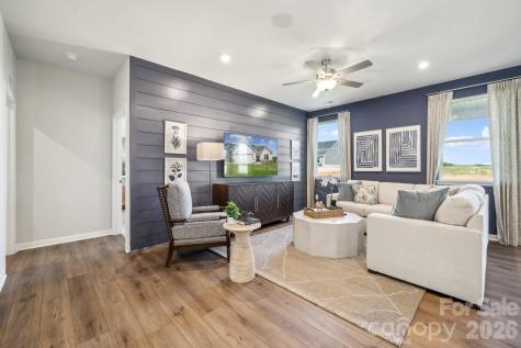 4208 Vista Pine Drive Charlotte NC 28215