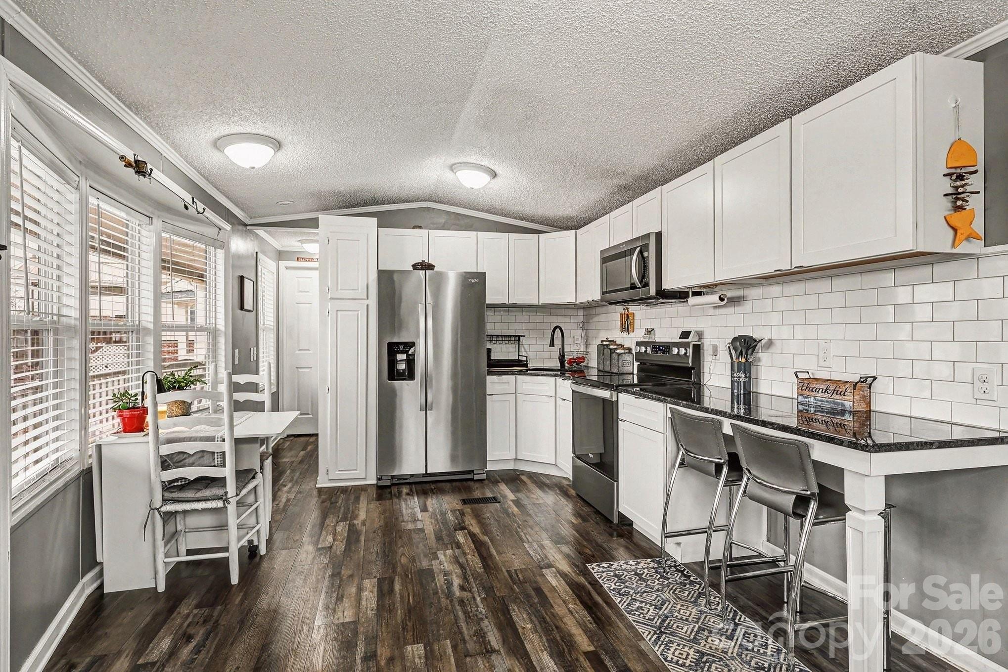 121 Grand View Drive New London NC 28127