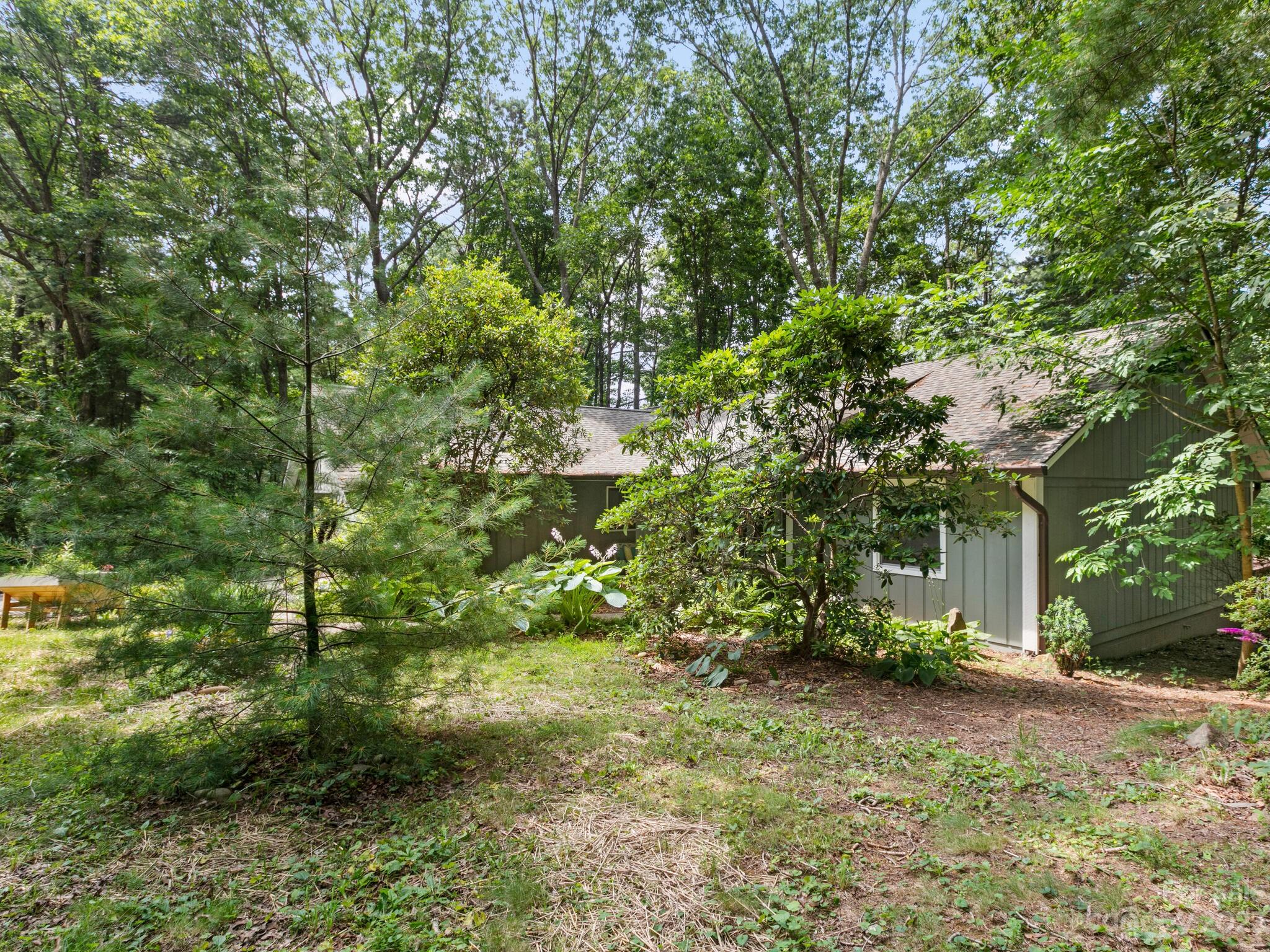 3 Jean Drive Asheville NC 28803